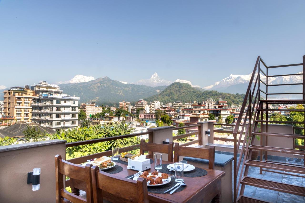 Hotel Lake Shore Похара Екстериор снимка